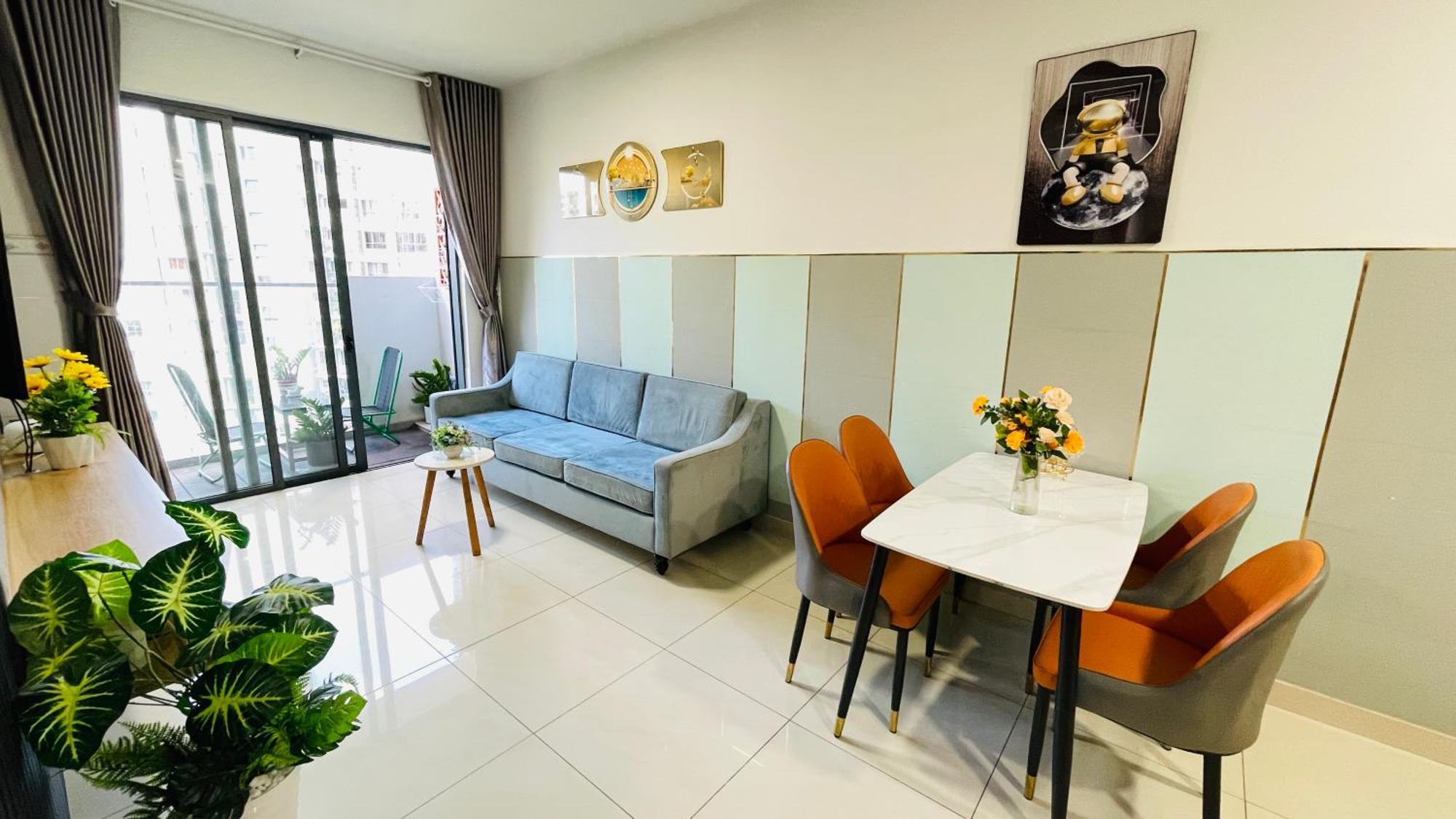 Lucky - Căn Hộ Vip Ngay Aeon Mall Tân Phú ,liền Kề Sân Bay *